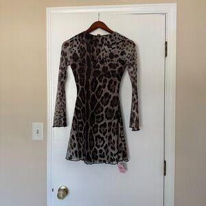 Pretty Little Thing Leopard Mesh Long Sleeve Tie Back Shift Dress